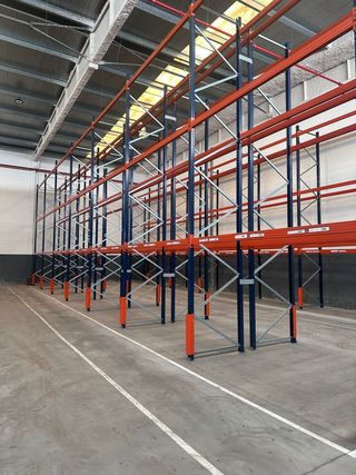 -👷♂️ Lote de Estanterías en liquidación