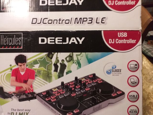 CONSOLLE DJ IN CONFEZIONE ORIGINALE - MAI USATA