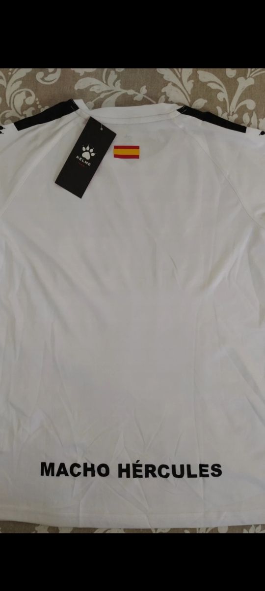 Camiseta Hércules CF .