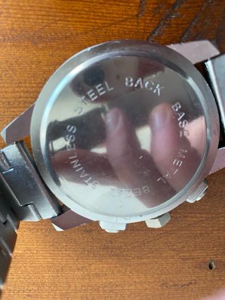 Reloj Giorgie Valentian (Quartz)
