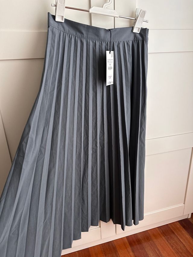 Falda midi talla M NUEVA