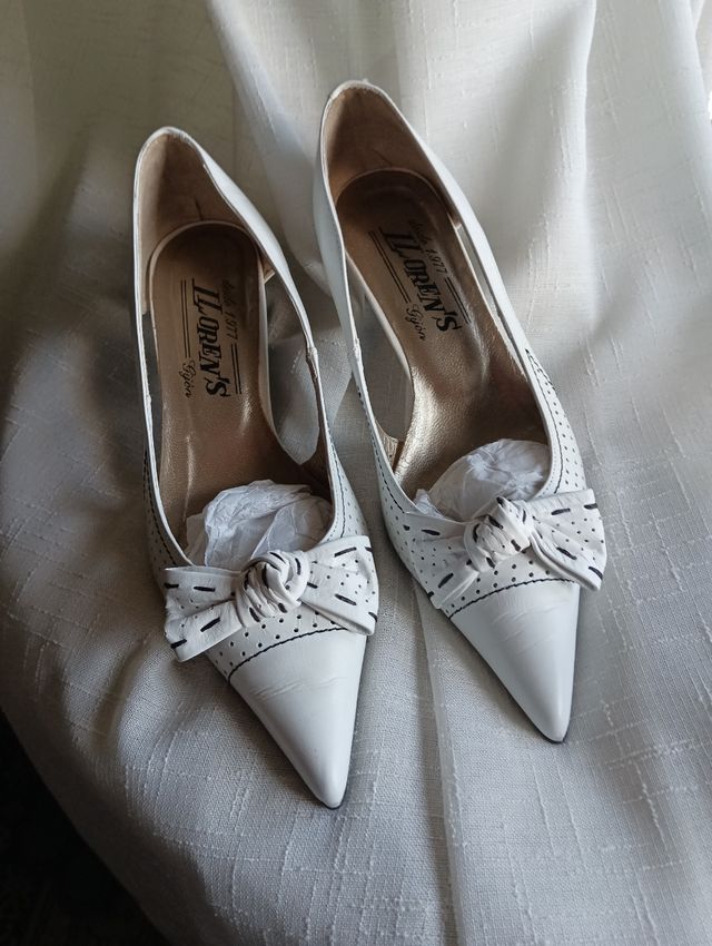 Zapatos blancos piel