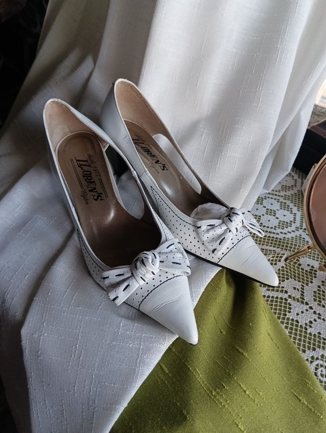 Zapatos blancos piel