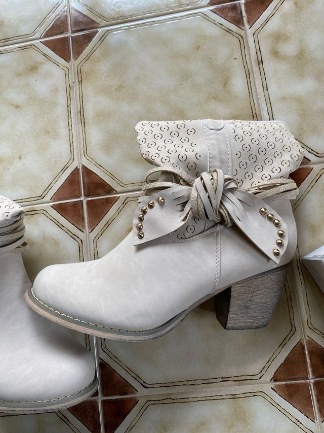 stivaletti donna n 36