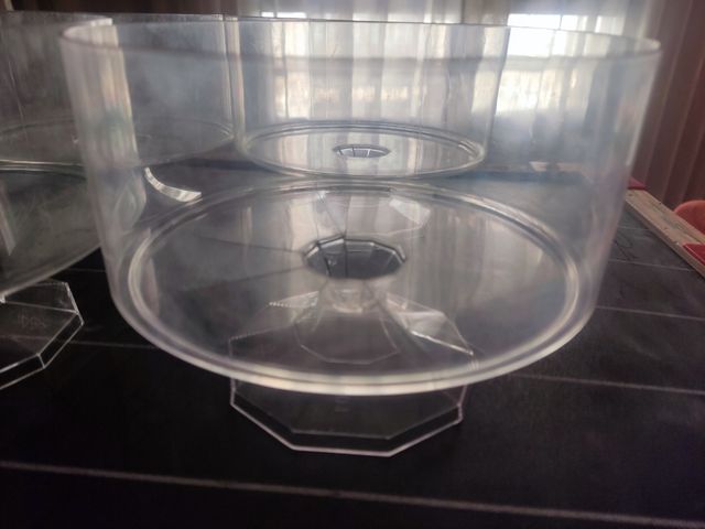 TAZONES CON PEDESTAL PARA EVENTOS