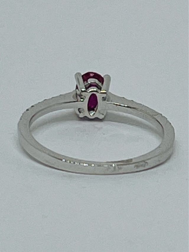 Anillo Oro Blanco 18k Rubí