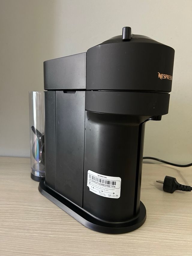 cafetera Nespresso vertuo