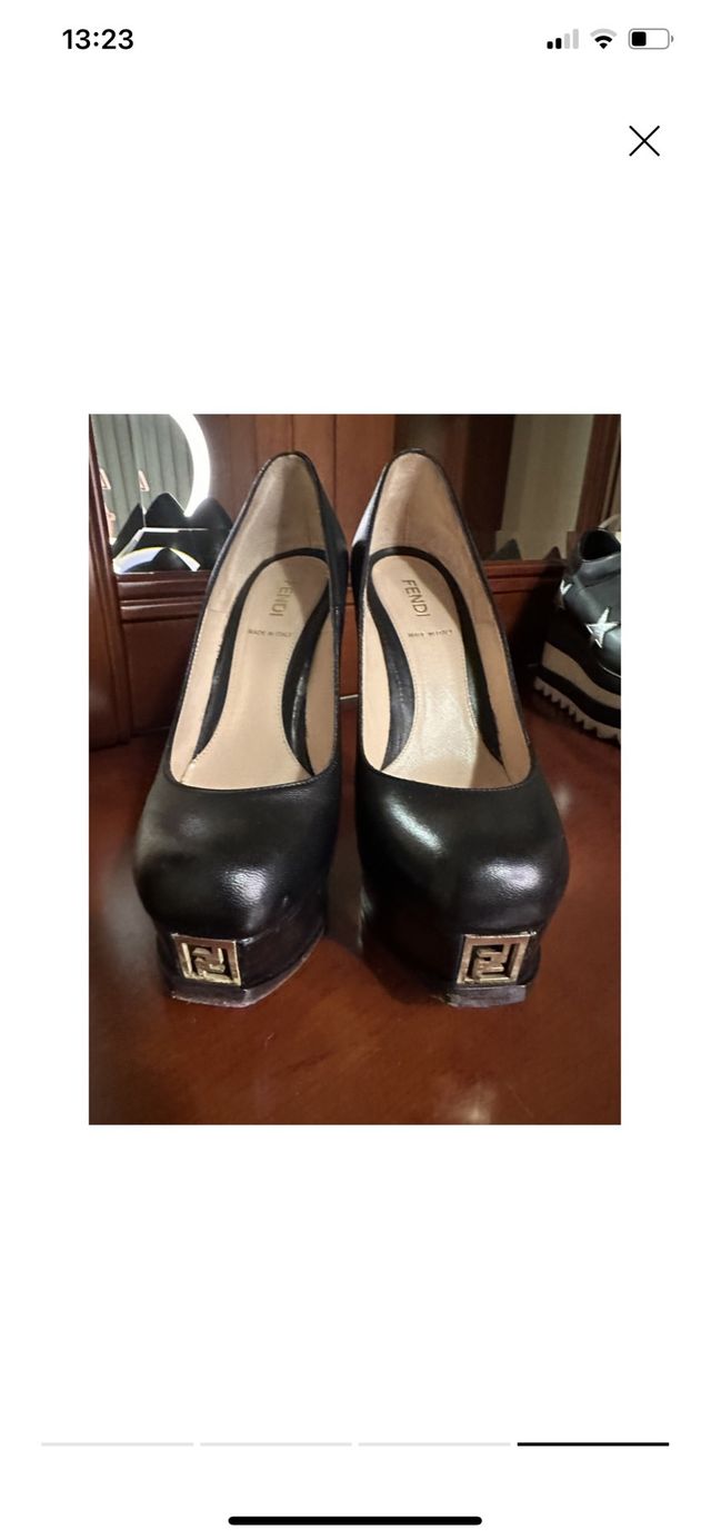 tacones fendi