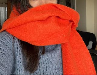 Bufanda suave y calentita naranja