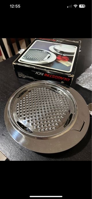 formaggiera con grattugia in acciaio