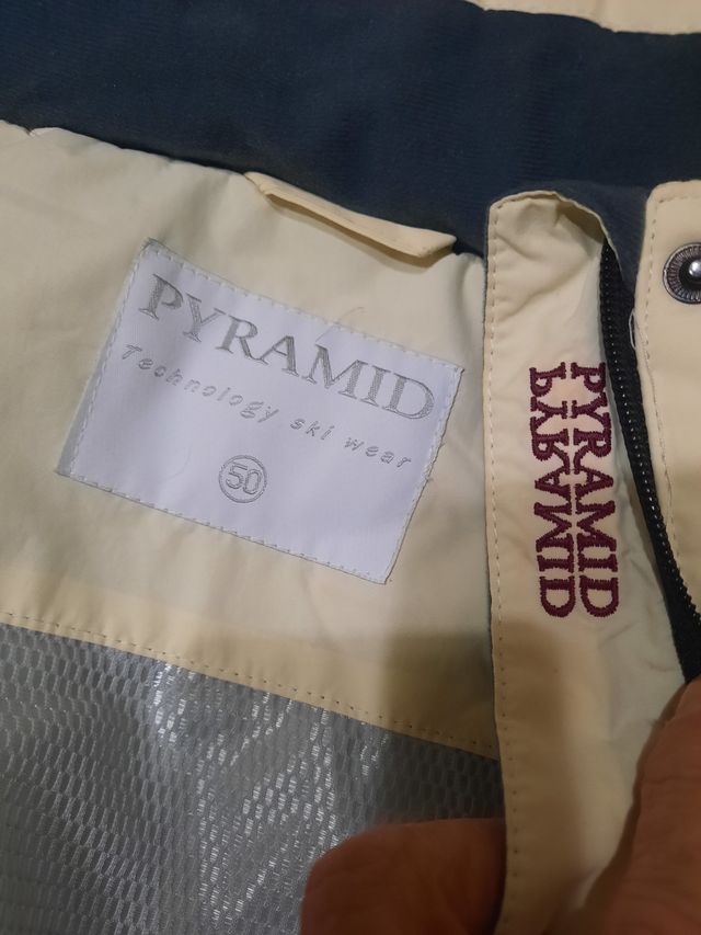 completo da sci le misure  e altre inf. pure