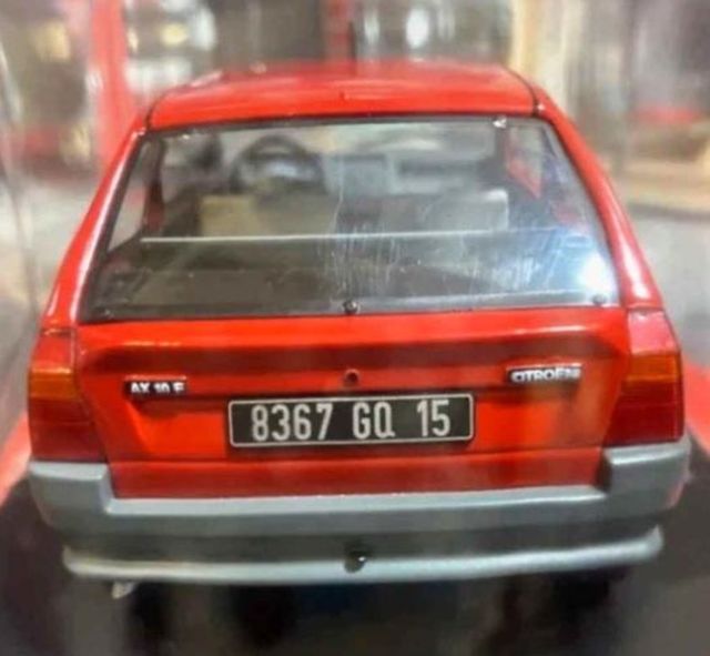 CITROËN AX. NUEVO. 1:24.