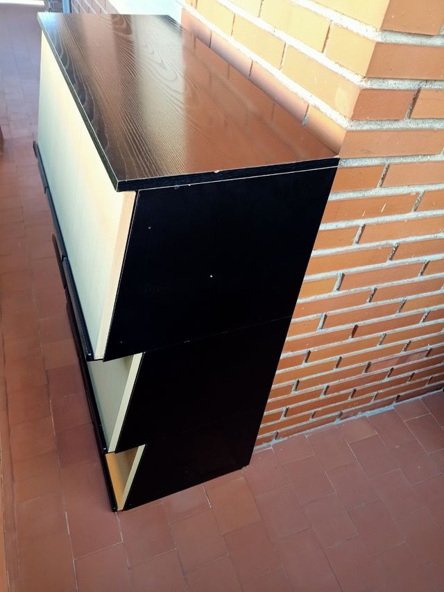 URGE Mueble de madera