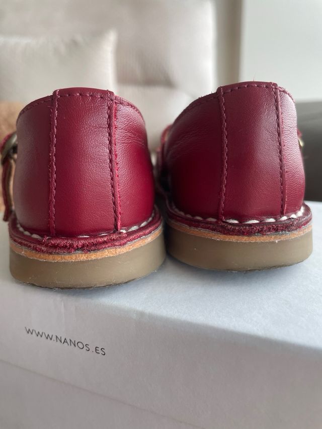 Merceditas piel granate Nanos