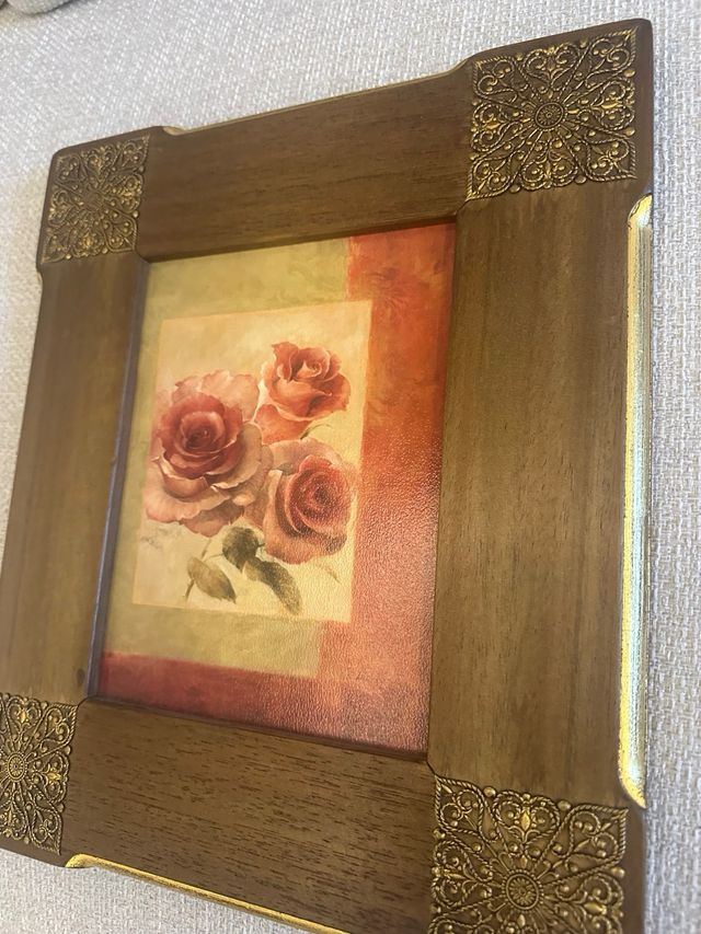 Cuadros vintage  de motivos florales.