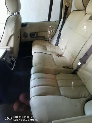 RANGE ROVER (L322) 4.4 v8 HSE Aut.