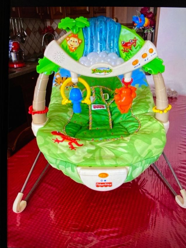 sdraietta sonora che dondola