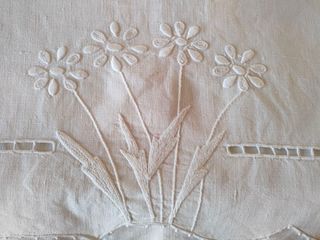 Asciugamano vintage misto lino ricamata