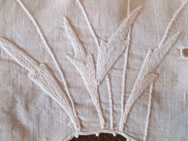 Asciugamano vintage misto lino ricamata