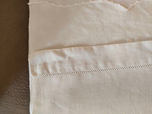 Asciugamano vintage misto lino ricamata