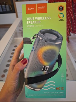 Altavoz portátil bluetooth