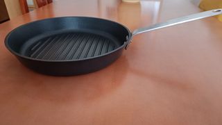 Sartén tipo parrilla antiadherente