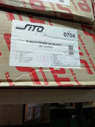 Escape homologado Kimco Fever ZX50 KAT