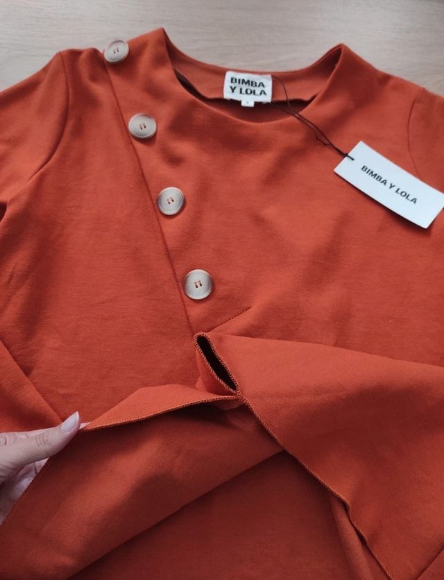 Camiseta botones bimba y lola