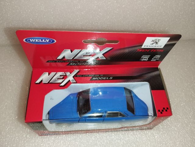 Modellino Peugeot 504 Welly 1:39