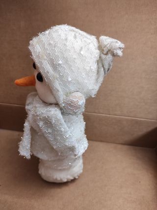 Pupazzo di neve con carillon