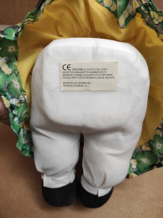 Bambola con carillon