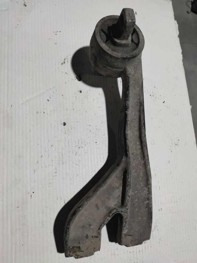 Soporte diferencial Mercedes Vito Viano