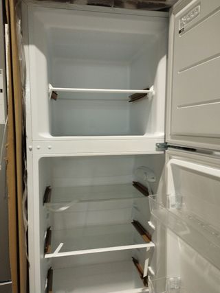 Frigorífico dos puertas eas eléctric