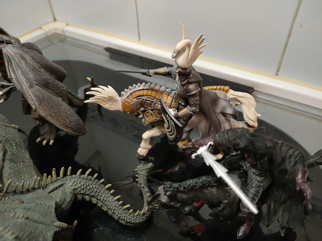 Dragones y caballeros