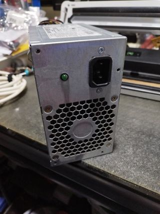 Fuente de alimentación HP