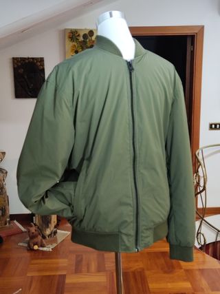 Giubbino bomber uomo. Zara. L