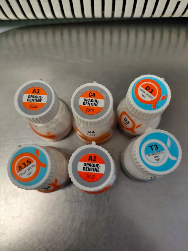 Ceramica Vitadur Alpha per titanio