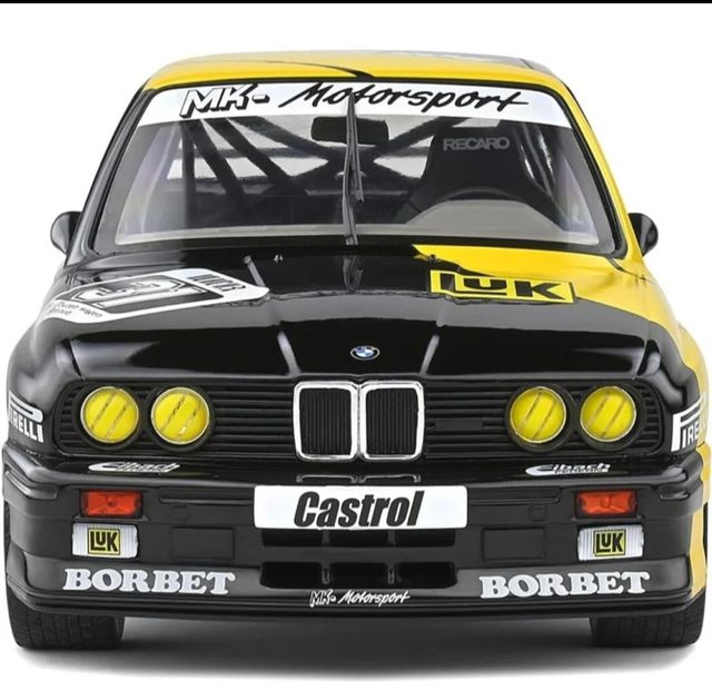 Maqueta escala 1/18 bmw e30