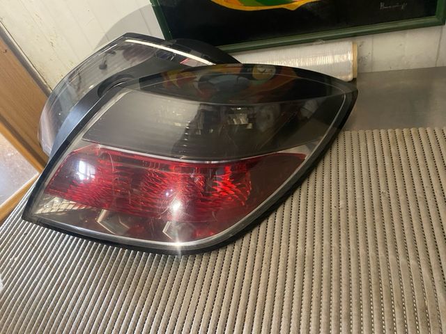 pilotos trasero astra coupe