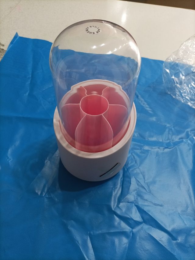 Porta truccho girevole