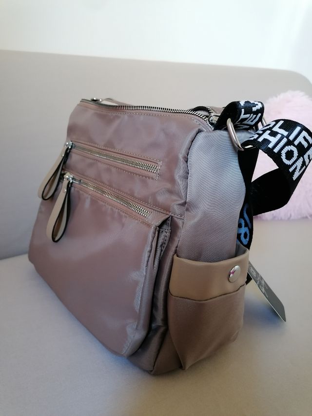 Borsa a spalla grandezza media