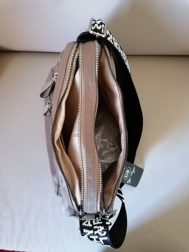 Borsa a spalla grandezza media