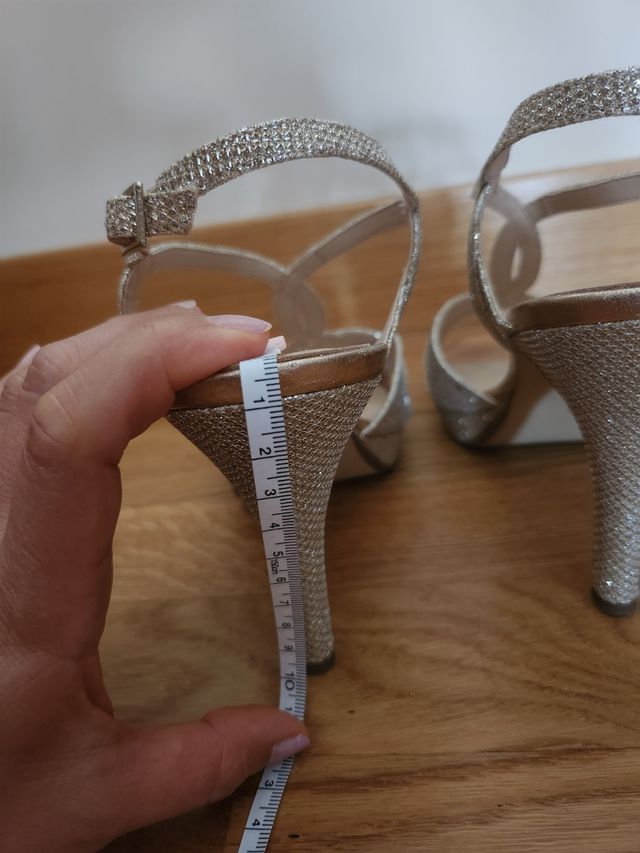 Sandalias de fiesta con tacón talla 36 