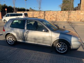 Volkswagen Golf 2003