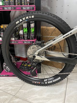 EBIKE 720WH BICI ELECTRICA BH ATOMX 9.8 CARBON