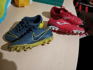 Botas de fútbol tacos niño
