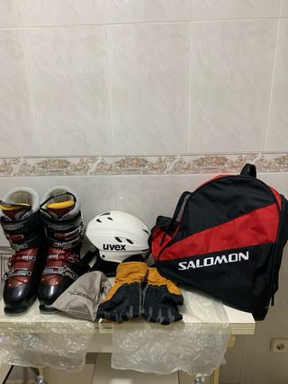 Equipo completo de esquiar