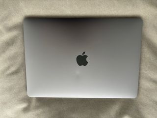 Macbook Pro 13” (2017) BATERÍA NUEVA