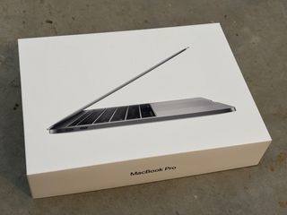 Macbook Pro 13” (2017) BATERÍA NUEVA