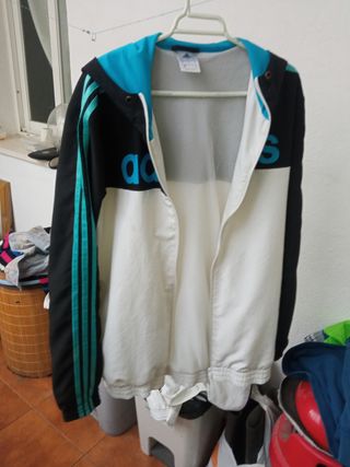 Chaqueta chándal Adidas 